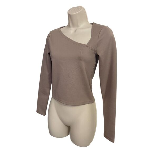 Abercrombie & Fitch Crop Long Sleeve Asymmetrical Neck Beige Top Size XS - Picture 6 of 10